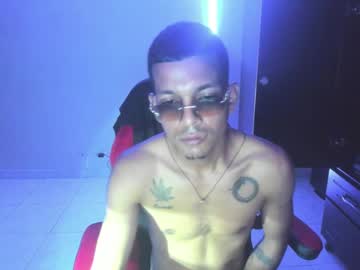 Yosoy_Groott Chaturbate stream image from December 17, 2024