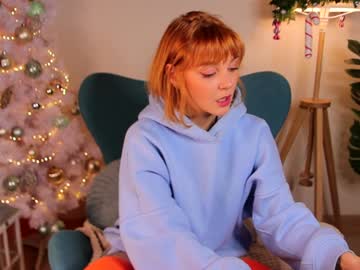 Amanda__Fox Chaturbate stream image from December 17, 2024