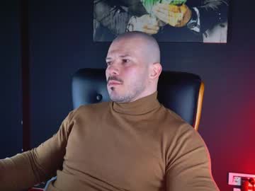 Angeloeric Chaturbate stream image from December 17, 2024