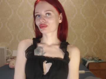 Charlottelance Chaturbate stream image from December 17, 2024