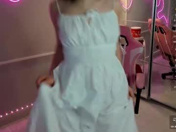 Dilaramiu Chaturbate stream image from December 17, 2024