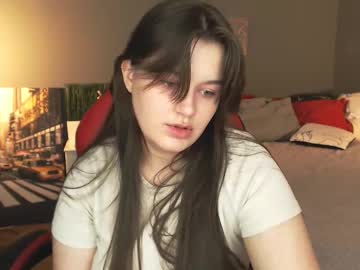 Georgie_Sun Chaturbate stream image from December 17, 2024