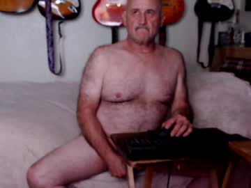 Guitarsexgod stream image from December 17, 2024