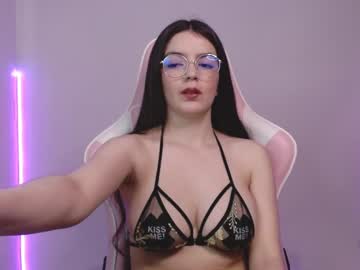 Haru_Blossom Chaturbate stream image from December 17, 2024