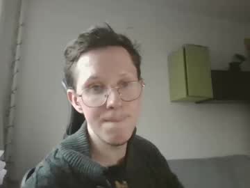 Horny_Pole Chaturbate stream image from December 17, 2024