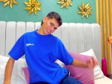 Jasson_Smit Chaturbate stream image from December 17, 2024