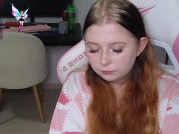 Jenice_Little Chaturbate stream image from December 17, 2024