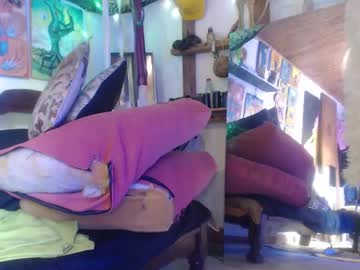 Laye19 Chaturbate stream image from December 17, 2024