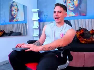 _Liamwalker Chaturbate stream image from December 17, 2024
