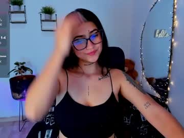 Luanabonasx Chaturbate stream image from December 17, 2024