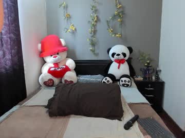 Lunaa_Mayerr Chaturbate stream image from December 17, 2024