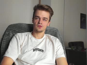 Rokko_Diamond777 Chaturbate stream image from December 17, 2024