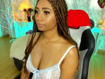 Spicyamelia Chaturbate stream image from December 17, 2024
