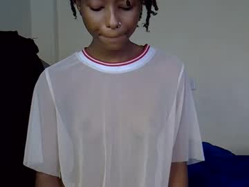 Tiff_Webstar01 Chaturbate stream image from December 17, 2024