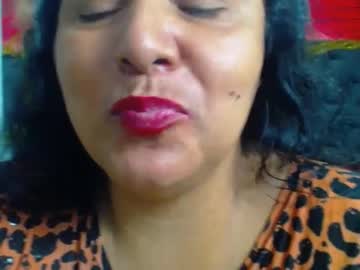 Tistmature Chaturbate stream image from December 17, 2024