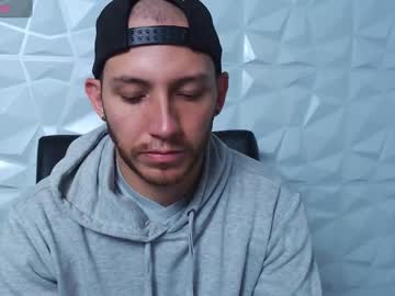 Tom_Rogerss Chaturbate stream image from December 17, 2024