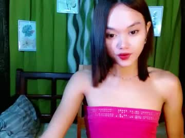 Urhot_Alessia Chaturbate stream image from December 17, 2024
