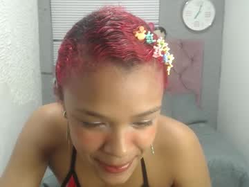Vainillafuckgirl Chaturbate stream image from December 17, 2024