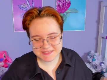 Victoriakira Chaturbate stream image from December 17, 2024
