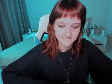 Clover_Red Chaturbate stream image from December 17, 2024
