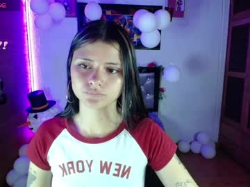Dahlia_1998 Chaturbate stream image from December 17, 2024