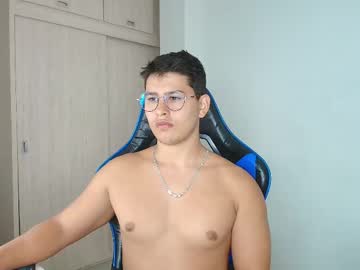 Dantraxx Chaturbate stream image from December 17, 2024