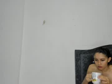 Fridasr_3 Chaturbate stream image from December 17, 2024