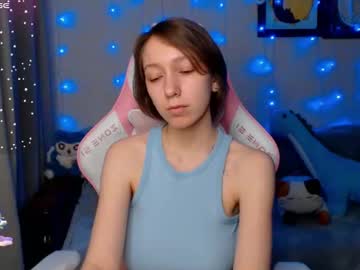 Leah__Gotty Chaturbate stream image from December 17, 2024