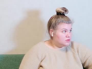 Love_Wiggy18 Chaturbate stream image from December 17, 2024