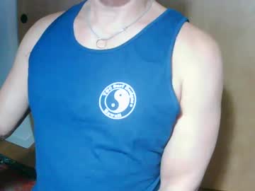 Luvzjerkingoff Chaturbate stream image from December 17, 2024