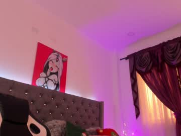 Miss_Hawnk Chaturbate stream image from December 17, 2024