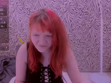 Nataly_Fluff Chaturbate stream image from December 17, 2024