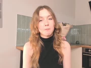 Odelynafentress Chaturbate stream image from December 17, 2024