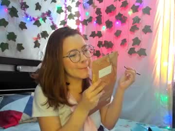 Sarahdekker Chaturbate stream image from December 17, 2024