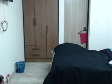 Cherrysweetbaby Chaturbate stream image from December 17, 2024