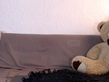Cutecat_95 Chaturbate stream image from December 17, 2024