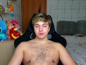 Do_Hustle Chaturbate stream image from December 17, 2024