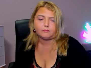 Extasy_Elodie Chaturbate stream image from December 17, 2024