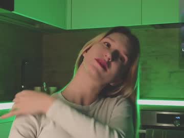 Fellissa Chaturbate stream image from December 17, 2024