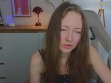 Freya_Nilsson Chaturbate stream image from December 17, 2024