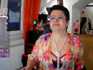 Liayanova_ Chaturbate stream image from December 17, 2024