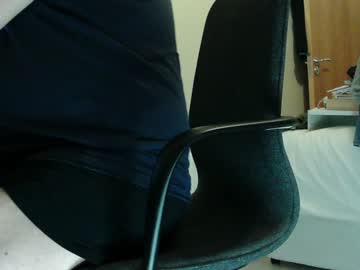 Schwanz2023 Chaturbate stream image from December 17, 2024