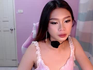 Sugarcandiesx Chaturbate stream image from December 17, 2024
