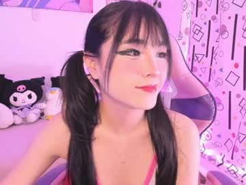 Sussanqueen_ Chaturbate stream image from December 17, 2024