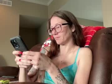 Yourstrulylivy Chaturbate stream image from December 17, 2024