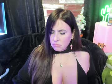 Elle4you Chaturbate stream image from December 17, 2024