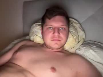 Hornyboy95300 Chaturbate stream image from December 17, 2024