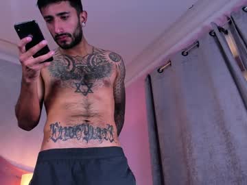 Kyle_Nick Chaturbate stream image from December 17, 2024