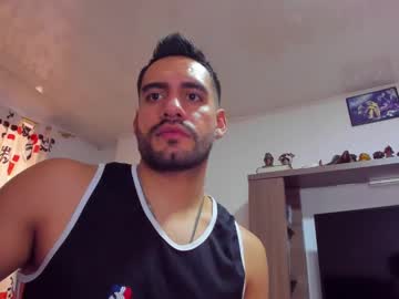 Leon__Hart Chaturbate stream image from December 17, 2024
