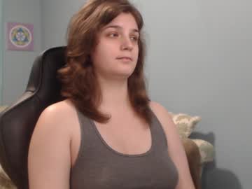 Treejeanne Chaturbate stream image from December 17, 2024